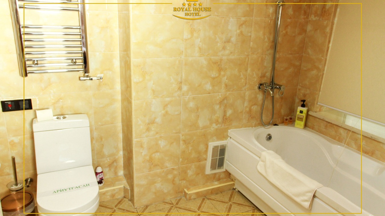 Photo of Bathroom in Bayangol