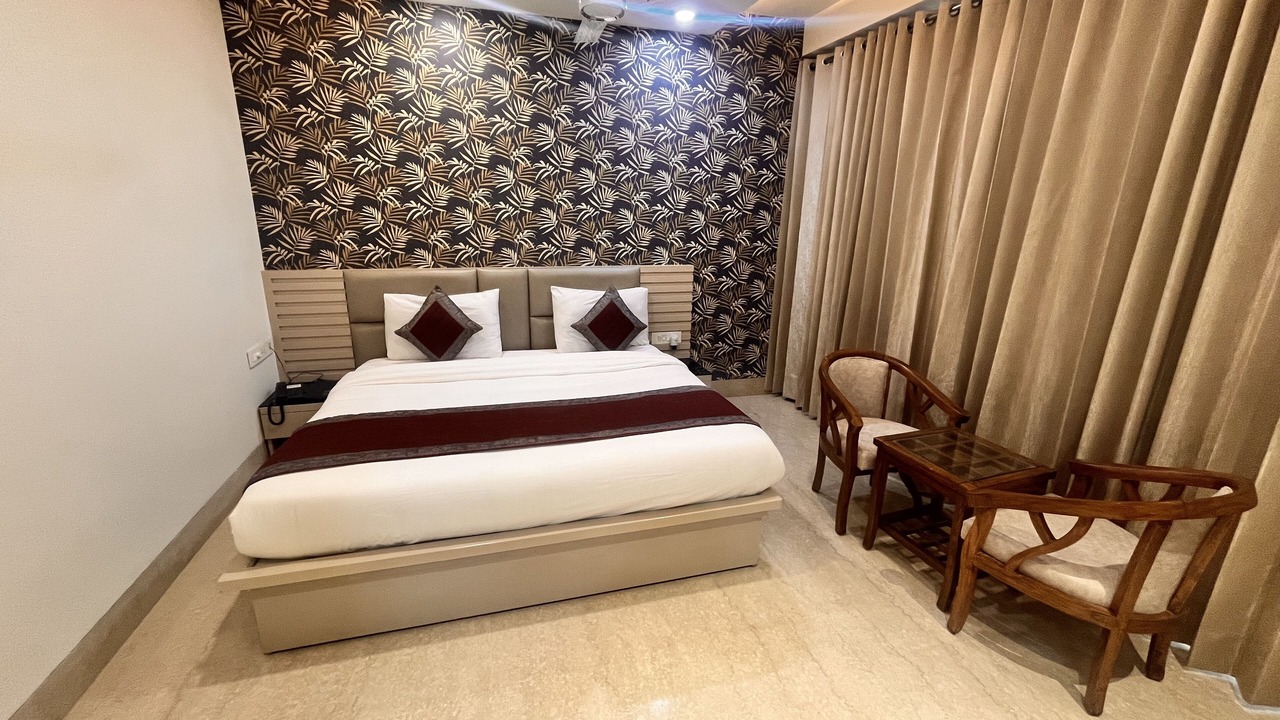 Photo of Bedroom in Sector 39