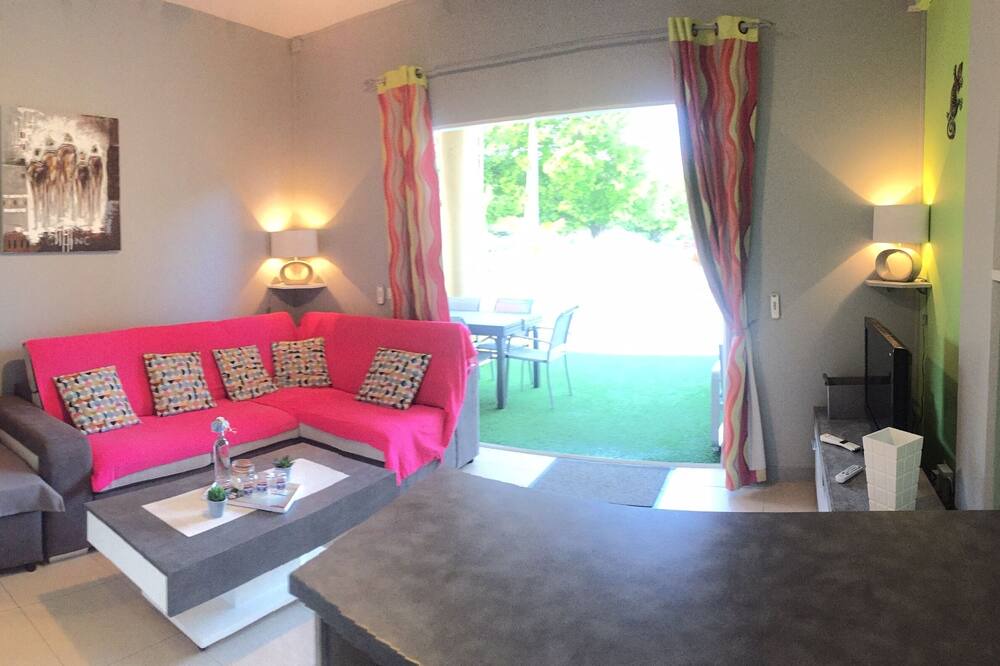 Photo of Livingroom in Grande-Terre
