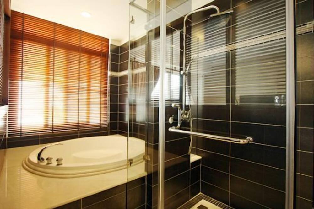 Photo of Bathroom in Big Beach