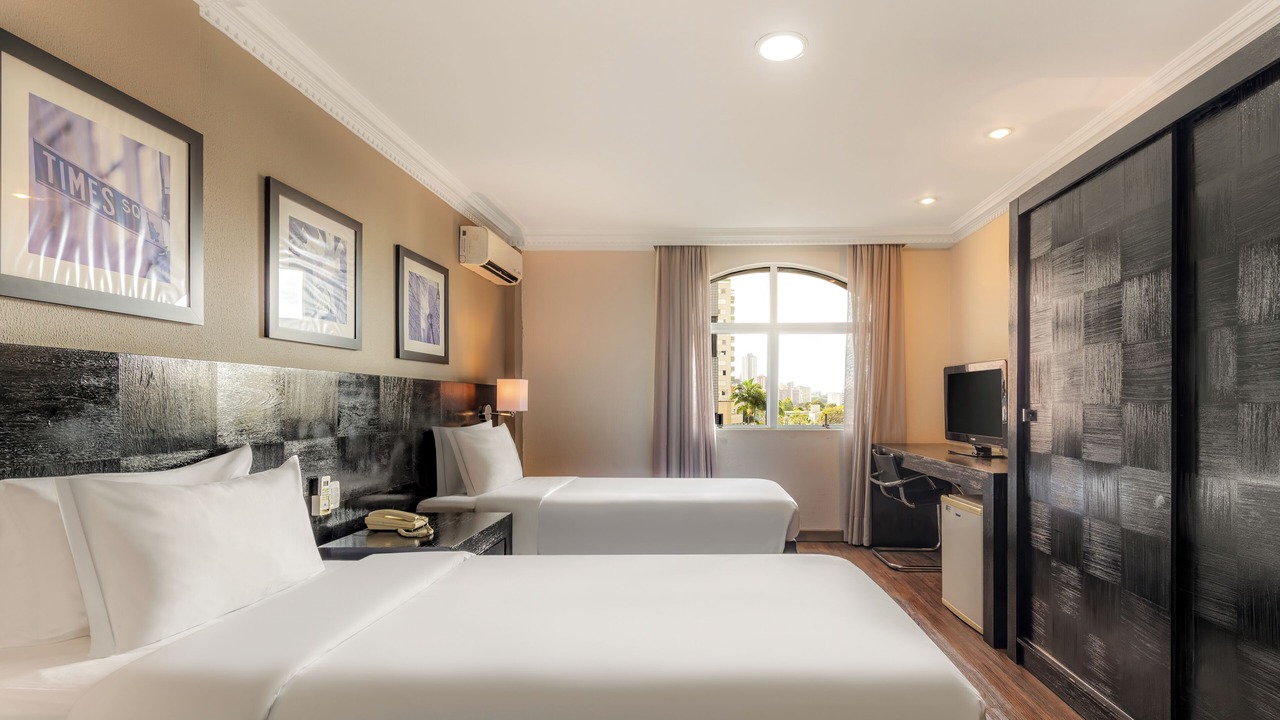 Photo of Bedroom in Reboucas