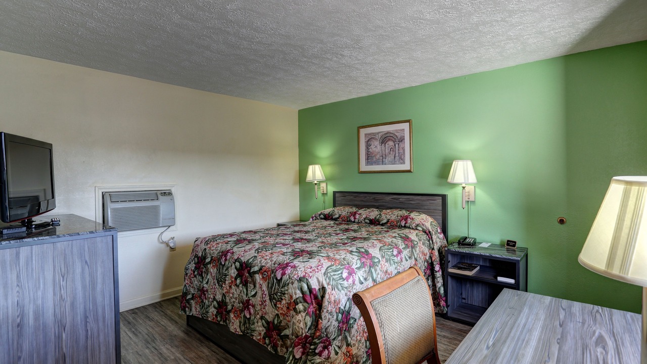 Photo of Bedroom in South Nashville