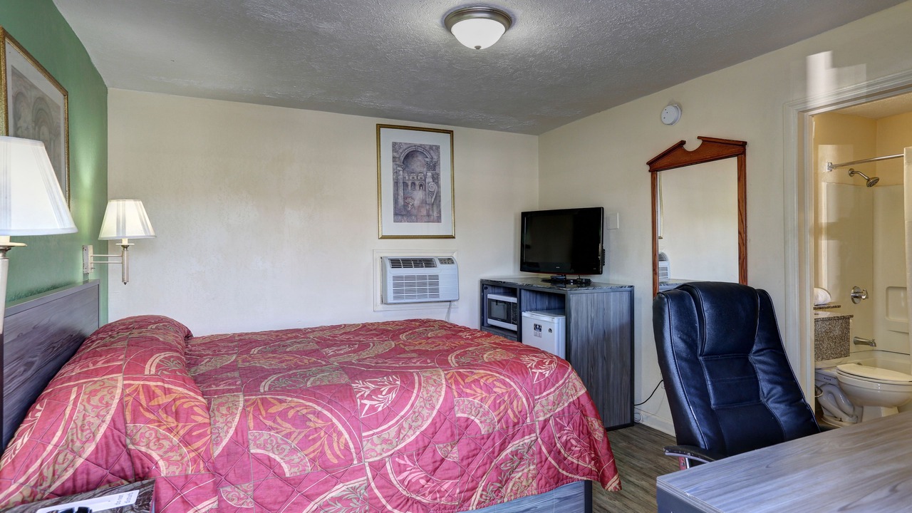 Photo of Bedroom in South Nashville