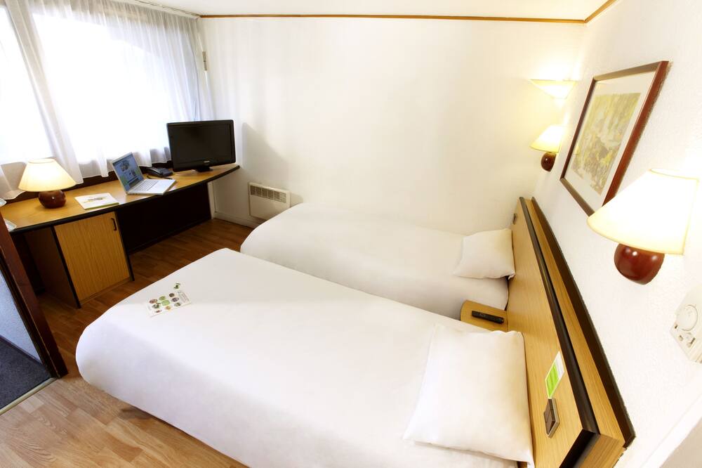 Photo of Bedroom in Langueux