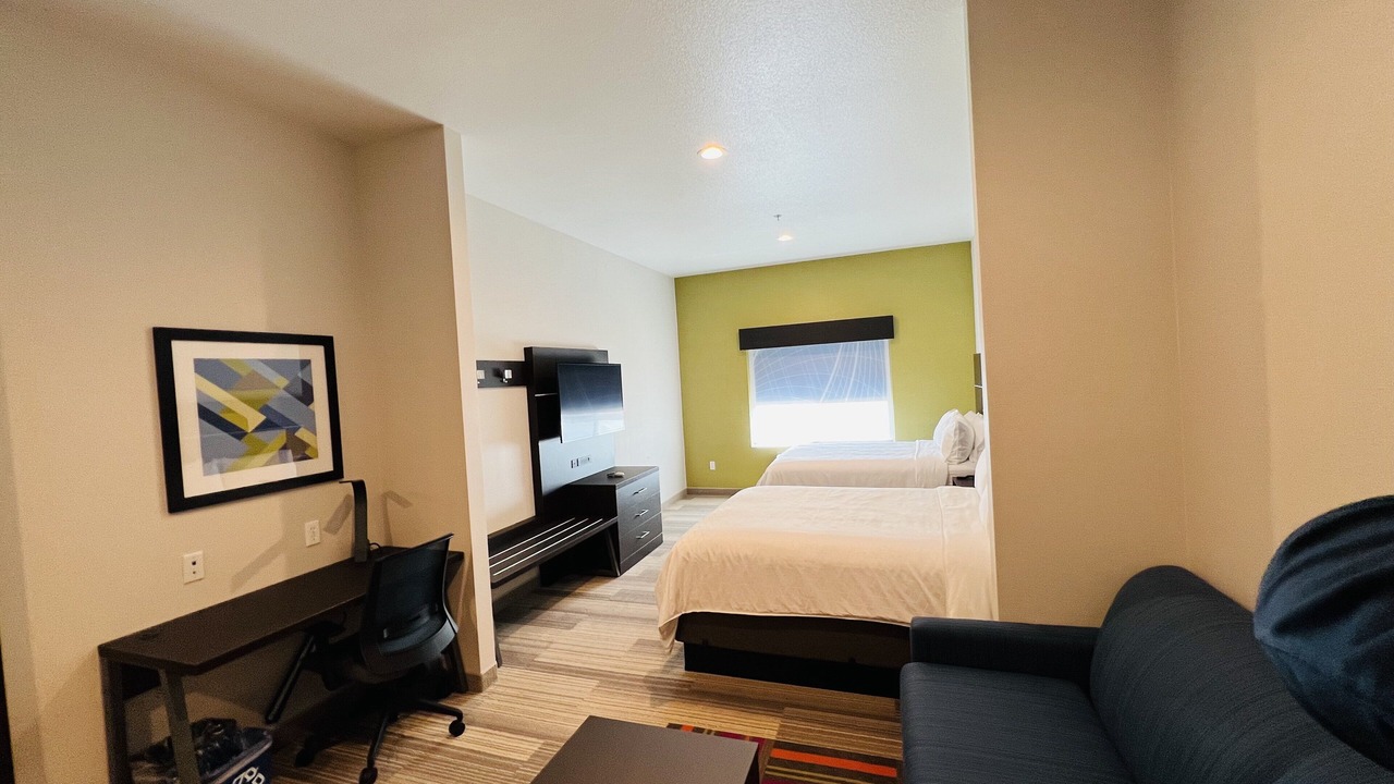 Photo of Bedroom in Salinas