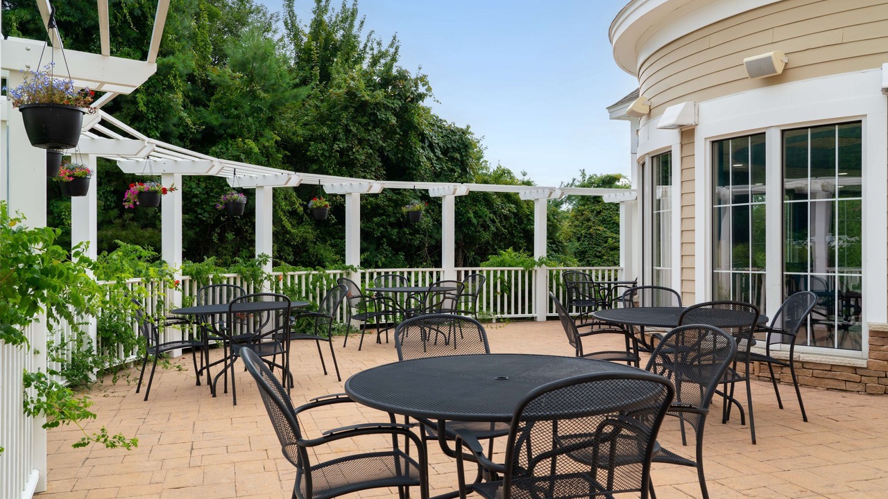 Photo of Patio Balcony in Wakefield-Peacedale
