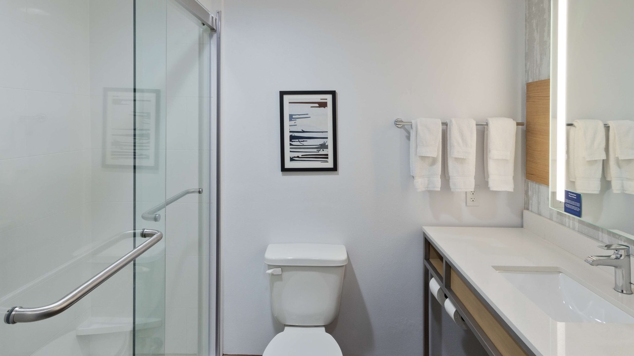 Photo of Bathroom in Crestline Heights