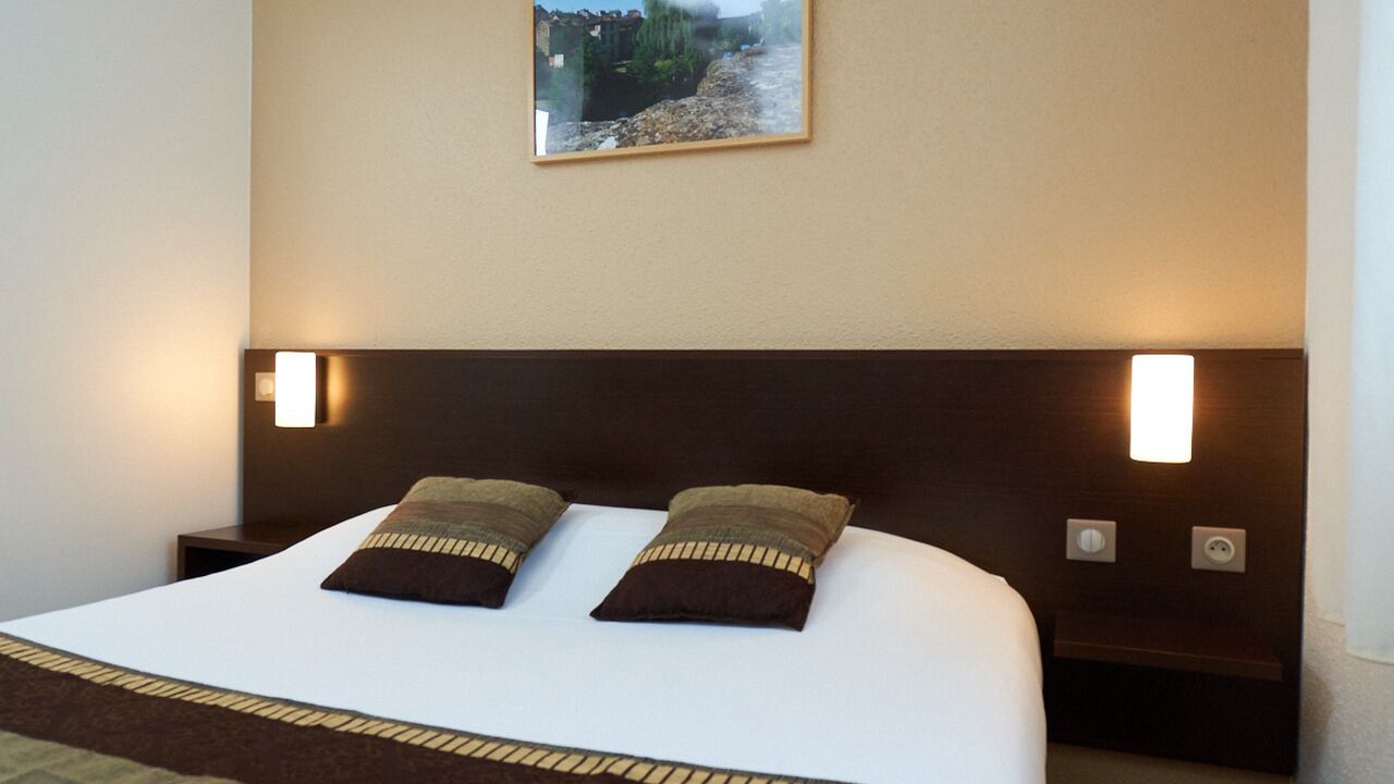 Photo of Bedroom in Feytiat