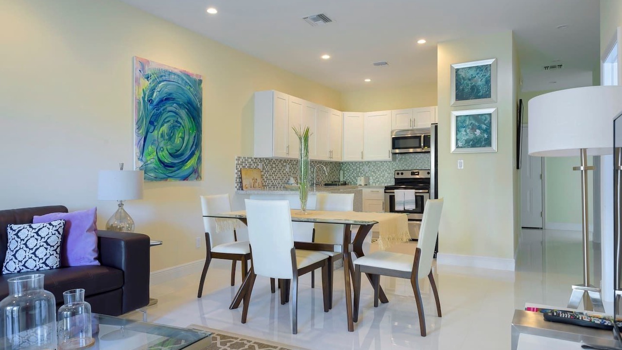 Photo of Livingroom in Nassau