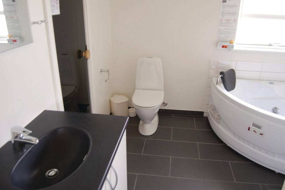 Photo of Bathroom in Kettingskov