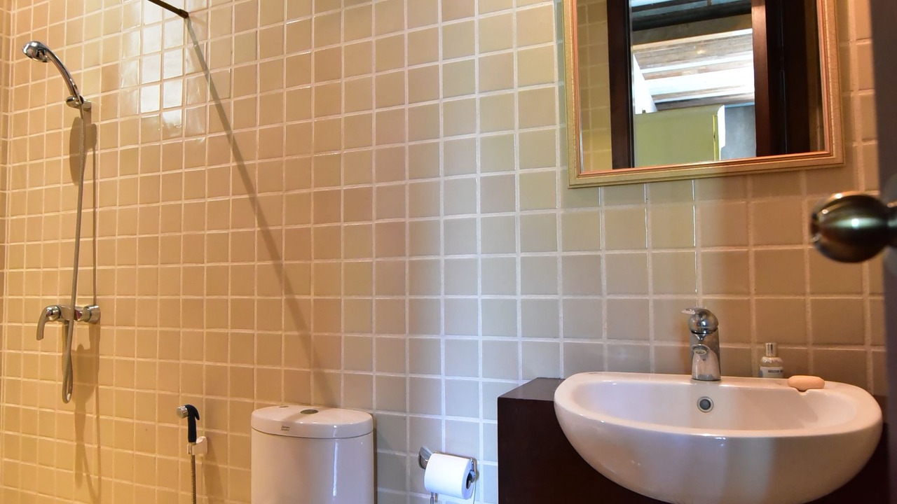Photo of Bathroom in Phaya Yen