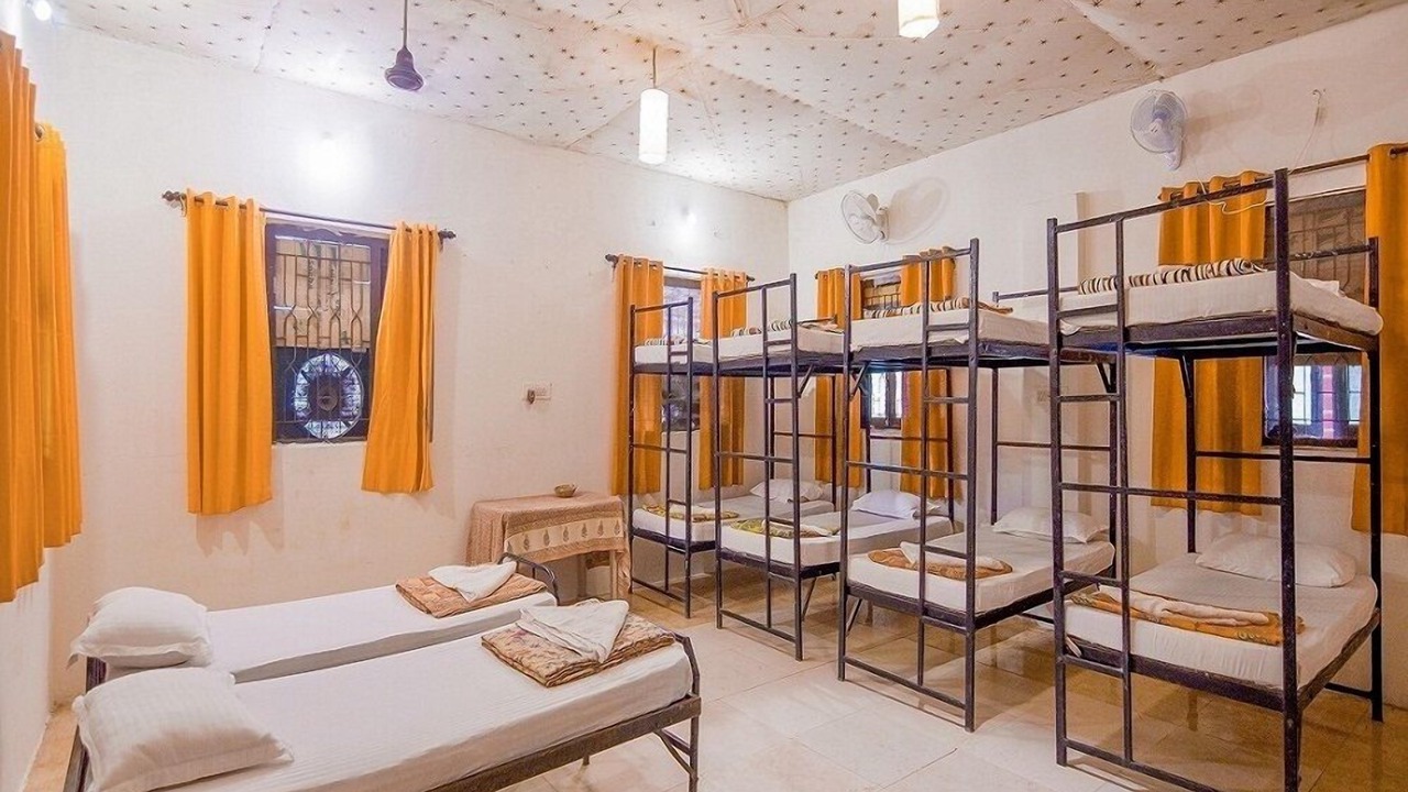 Photo of Bedroom in Moharli