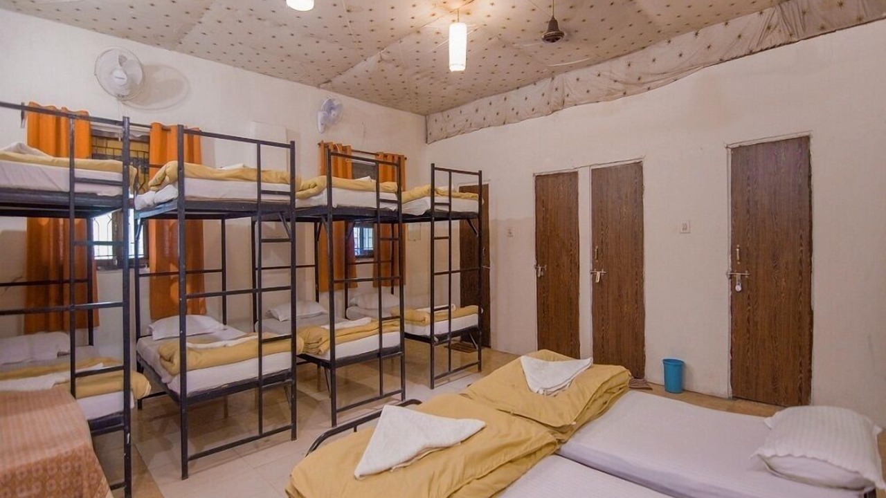 Photo of Bedroom in Moharli