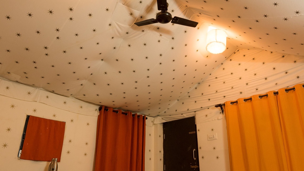 Photo of Bedroom in Moharli