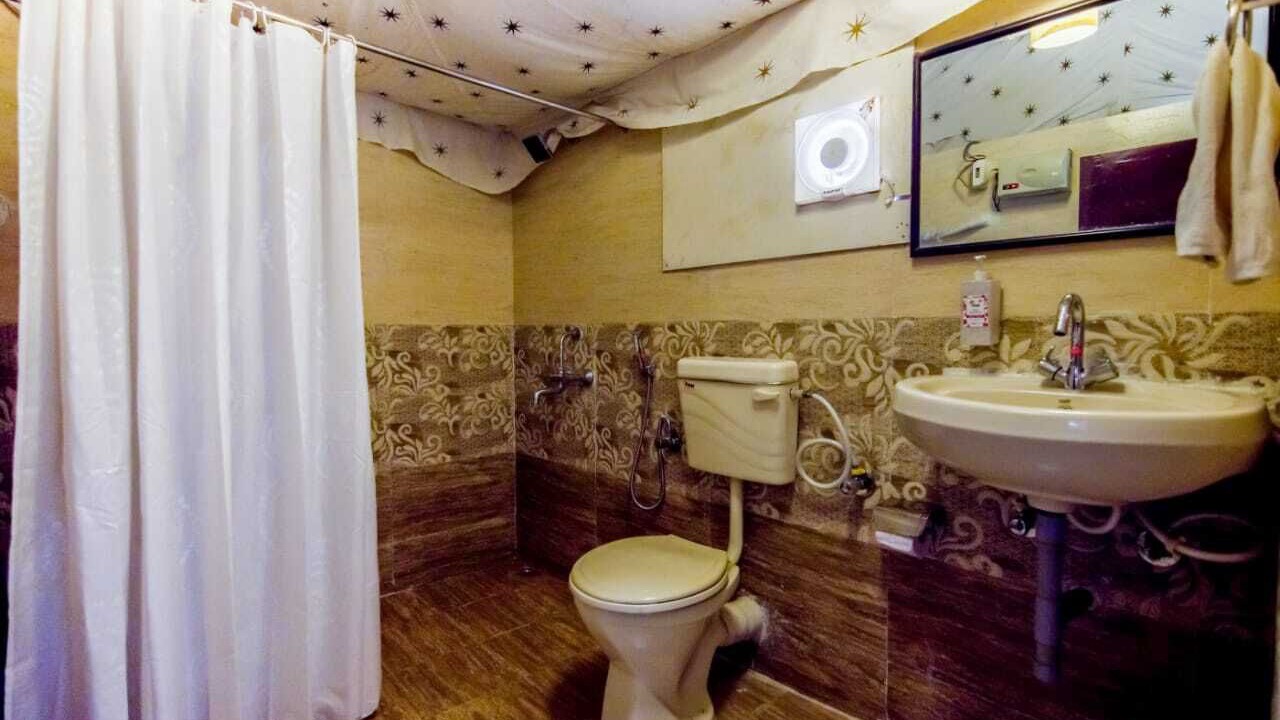 Photo of Bedroom in Moharli