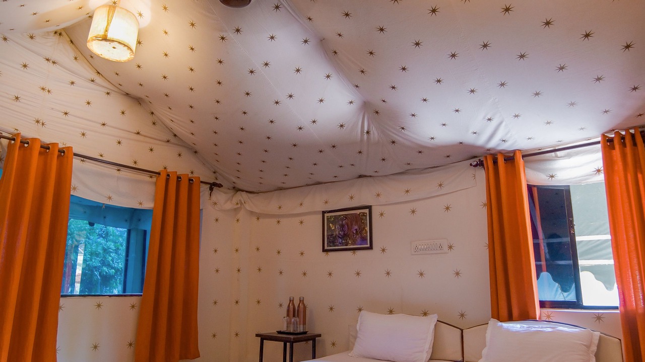 Photo of Bedroom in Moharli