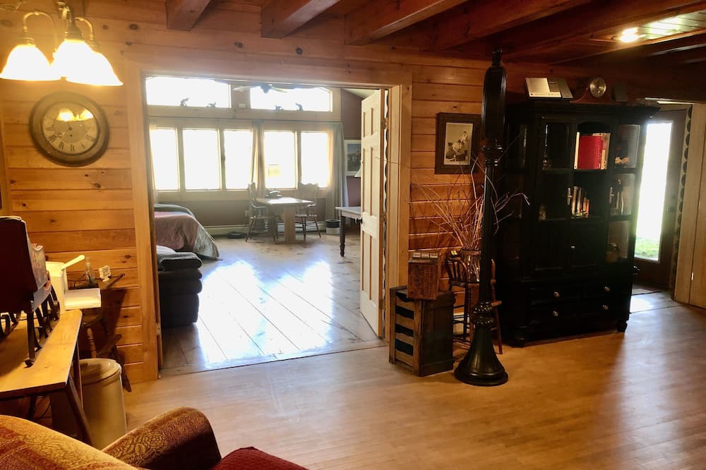 Photo of Livingroom in Honesdale