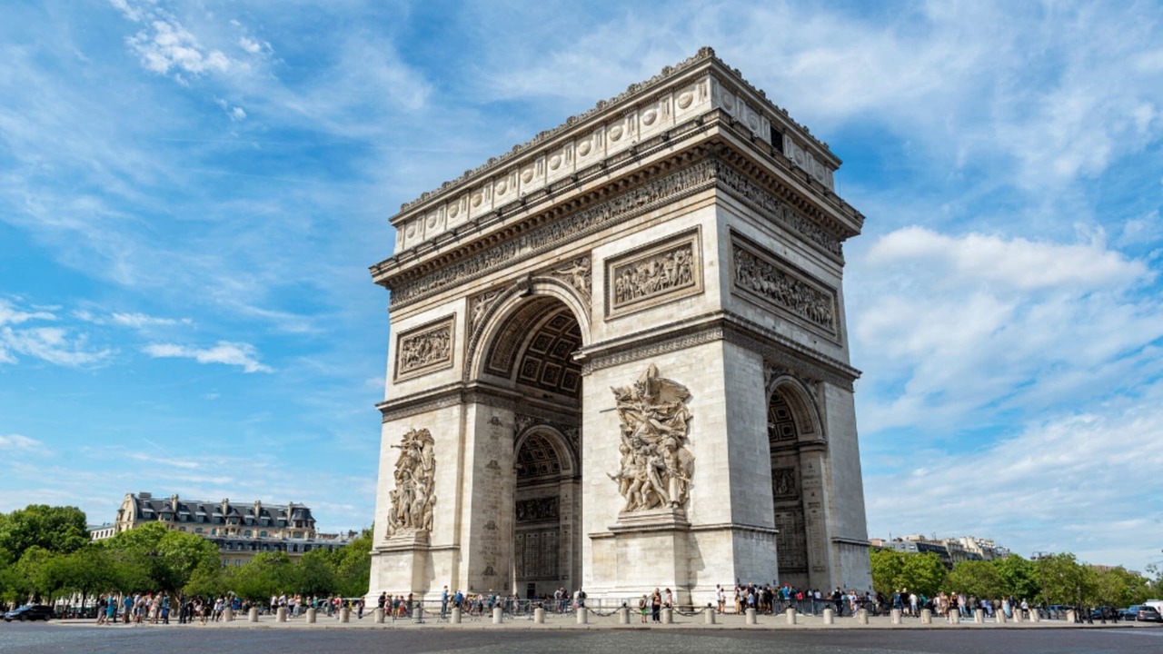 Photo of Others in 8th Arrondissement