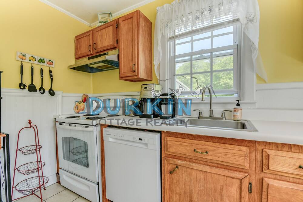 Photo of Kitchen in Narragansett