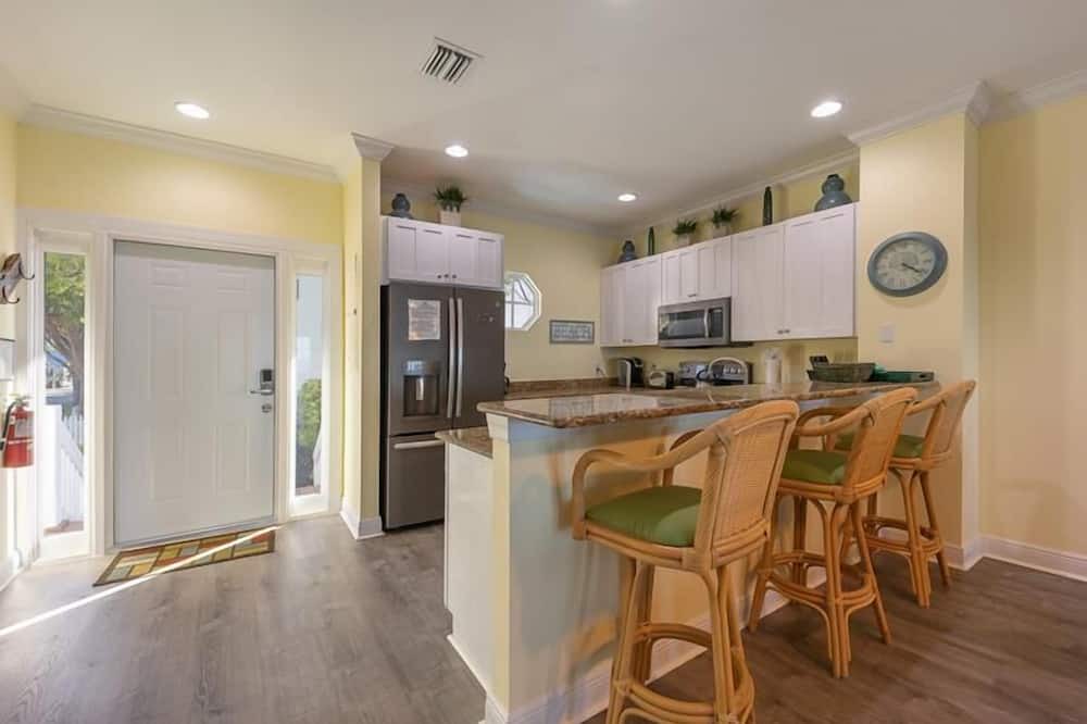 Photo of Kitchen in Indigo Reef Marina Homes