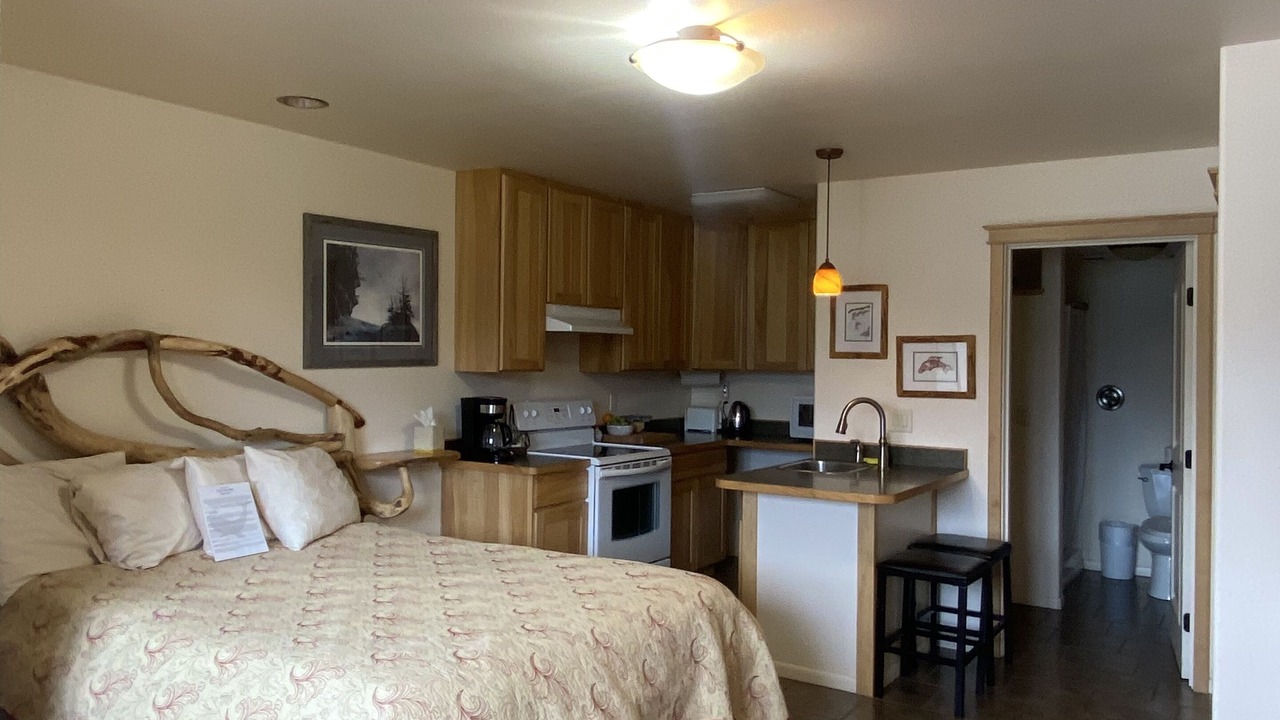 Photo of Bedroom in Seward