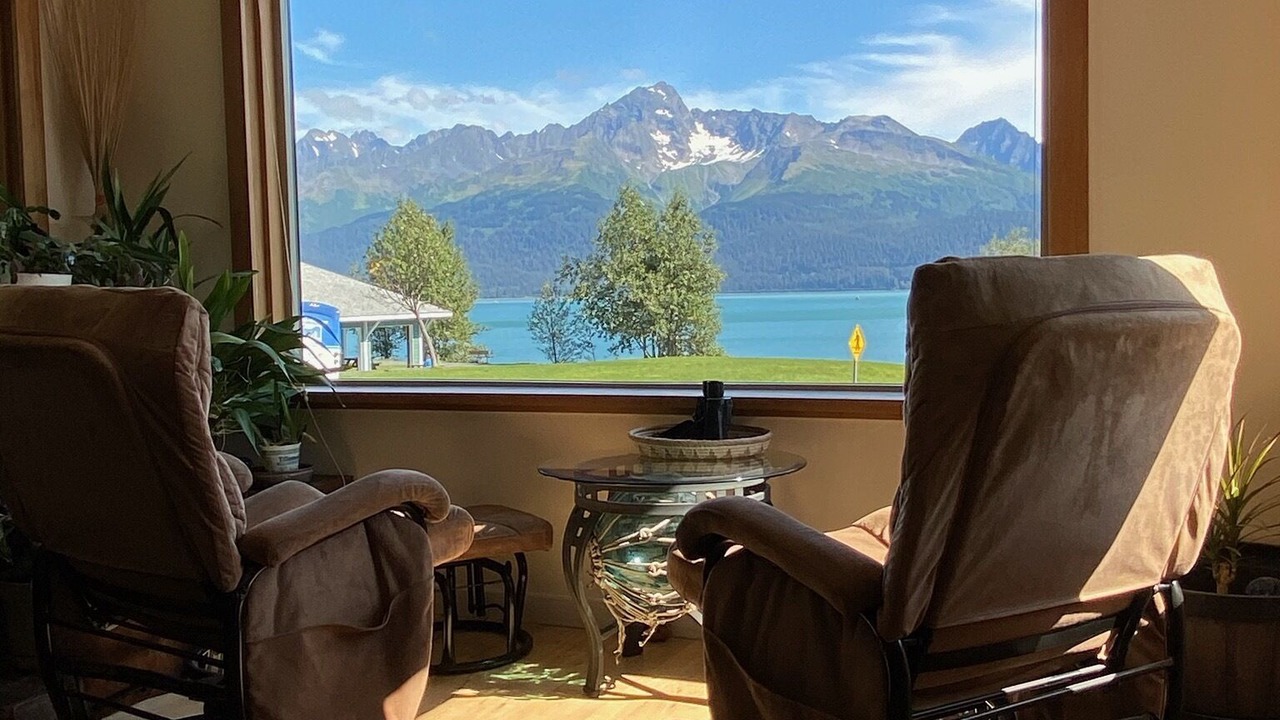 Photo of Bedroom in Seward