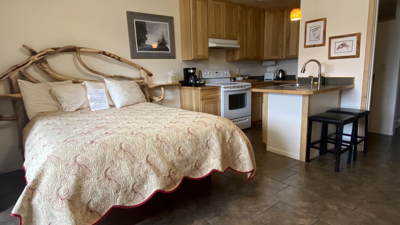 Photo of Bedroom in Seward