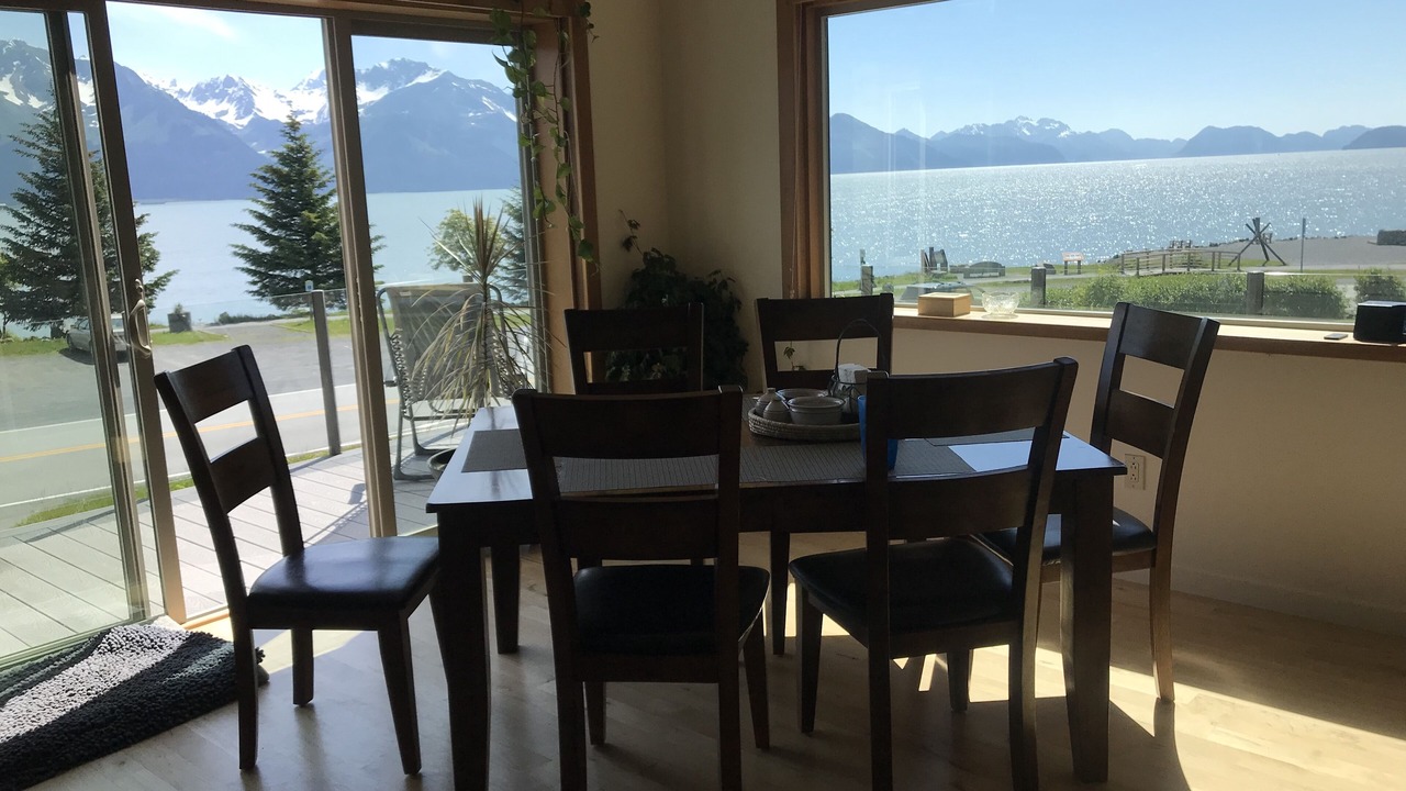 Photo of Livingroom in Seward