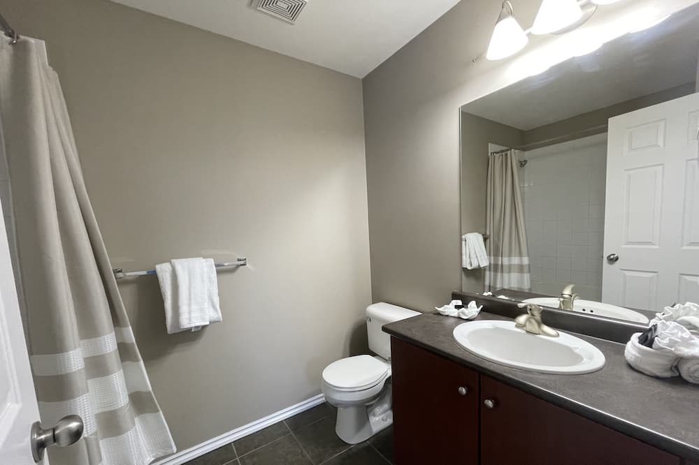Photo of Bathroom in Quail Ridge