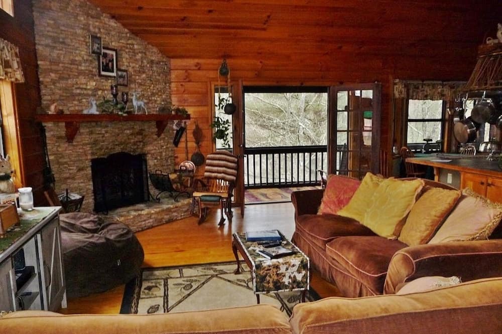 Photo of Outdoor in Hayesville