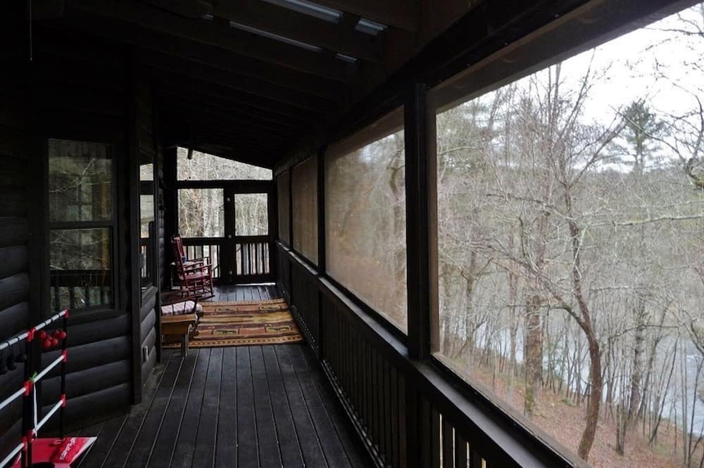 Photo of Outdoor in Hayesville