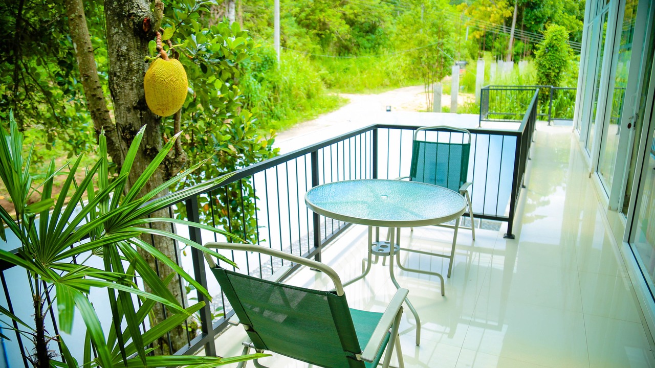 Photo of Patio Balcony in Butawatta