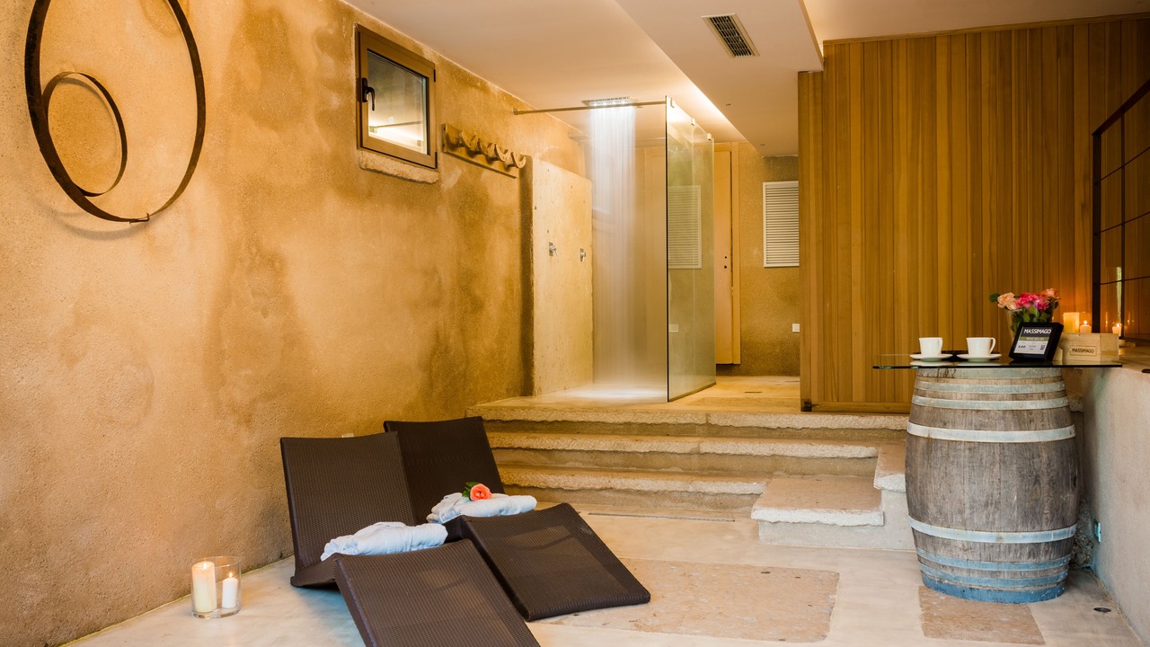 Photo of Bedroom in Mezzane di Sotto