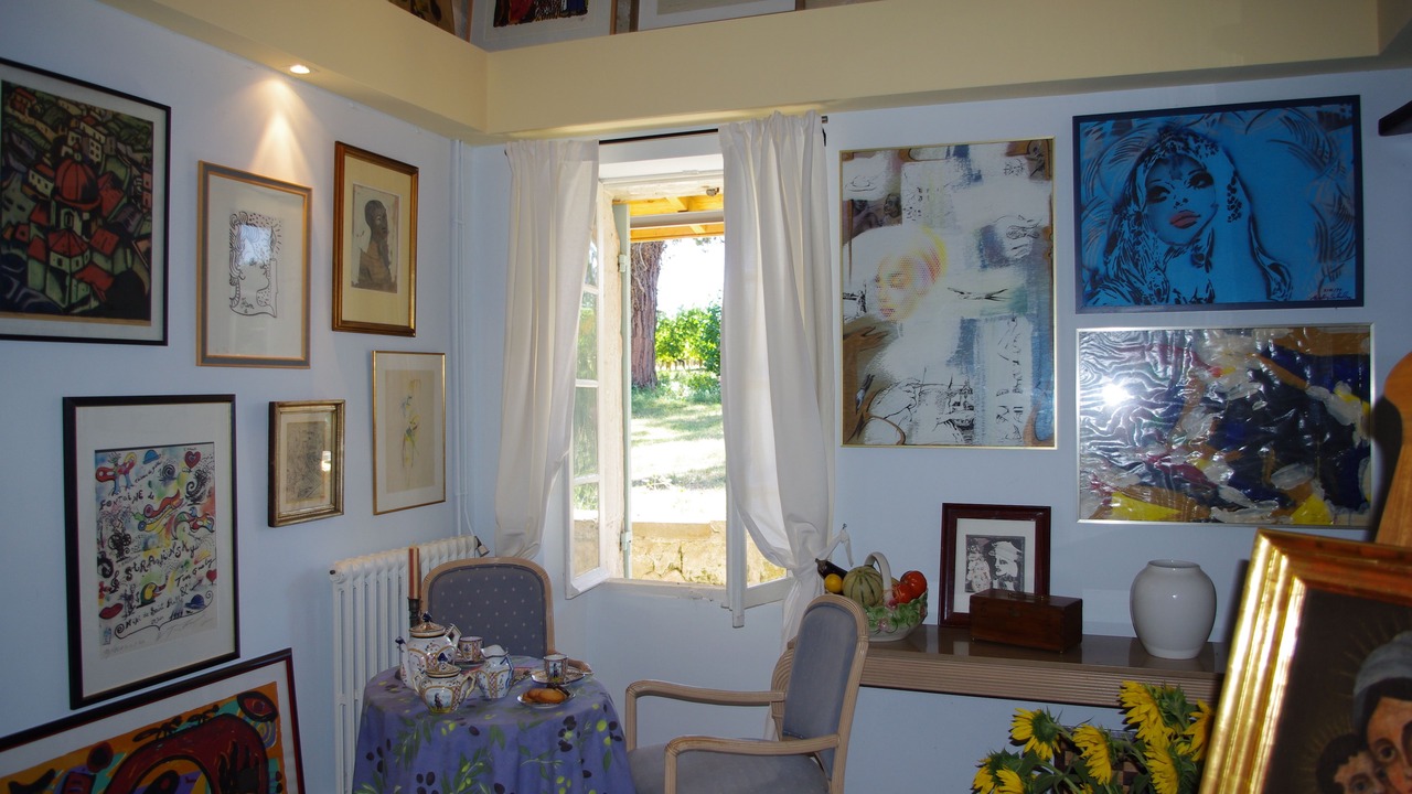 Photo of Others in Nerigean