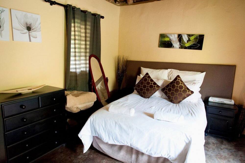 Photo of Bedroom in Butha Buthe