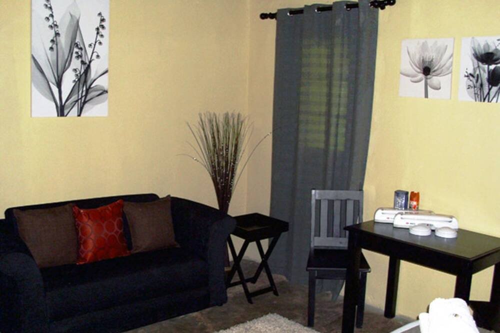 Photo of Livingroom in Butha Buthe