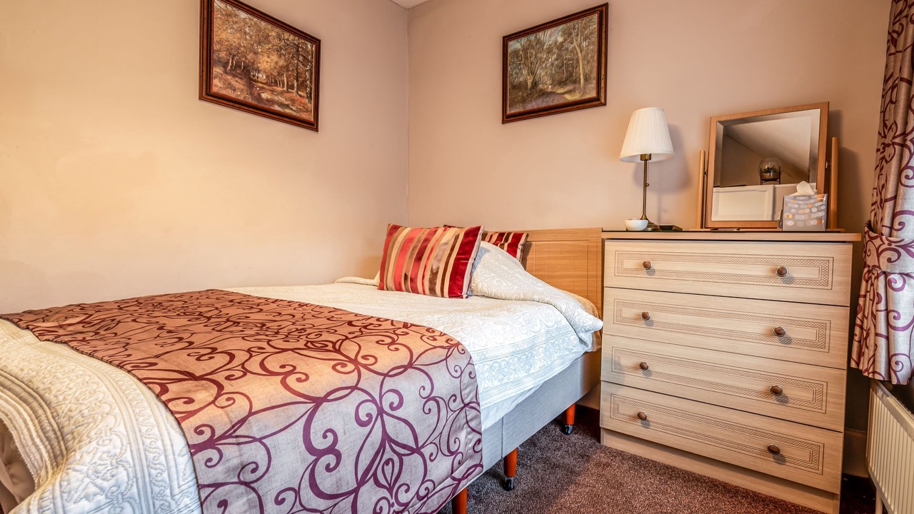 Photo of Bedroom in Hailsham