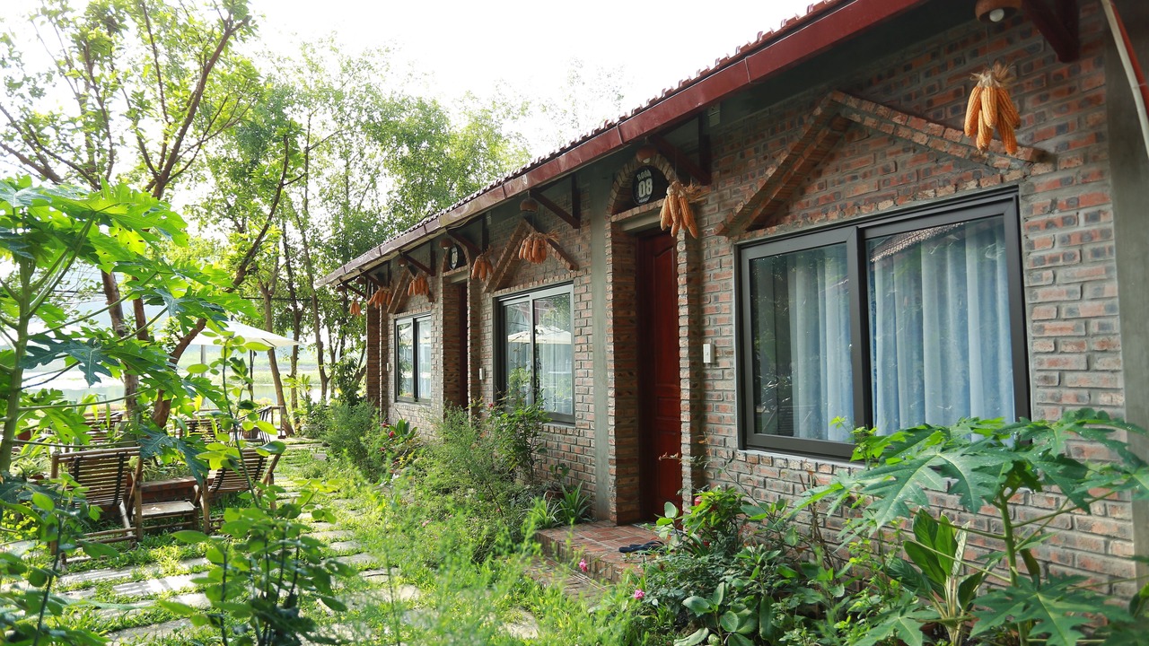 Photo of Others in Hoa Lu