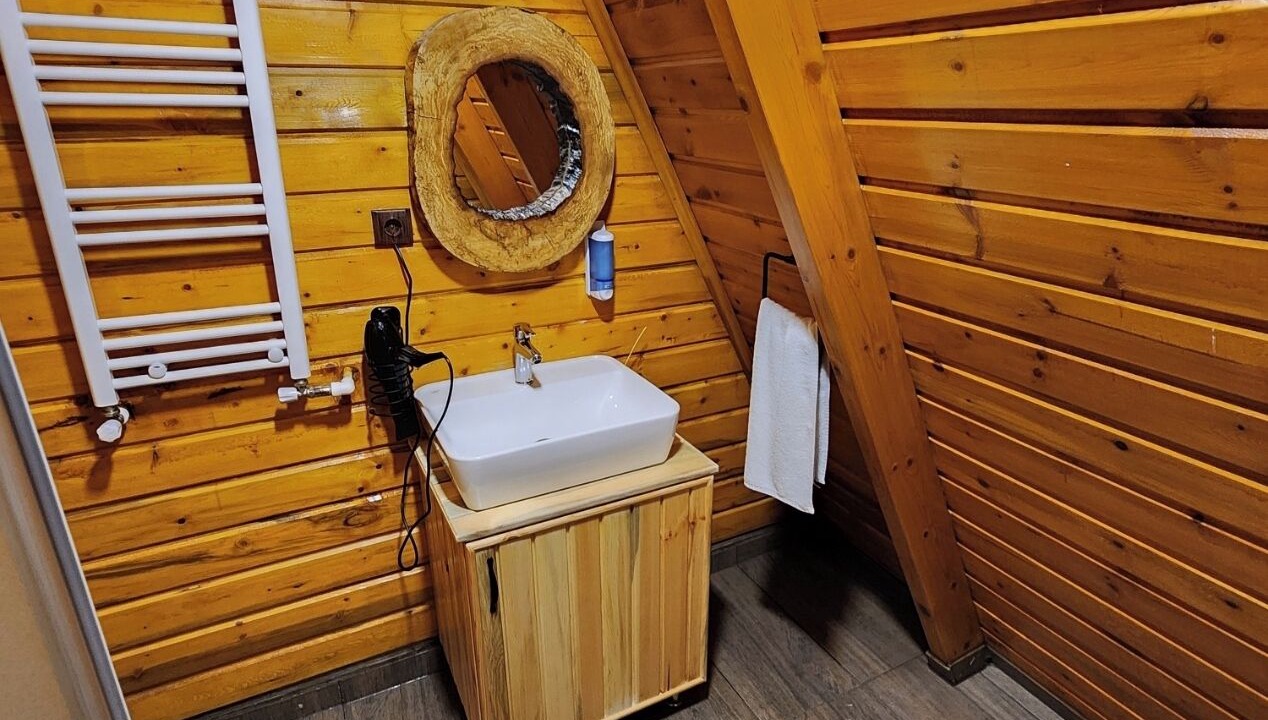 Photo of Bathroom in Dereceoren