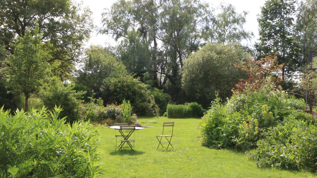 Photo of Outdoor in La Chapelle-Montligeon