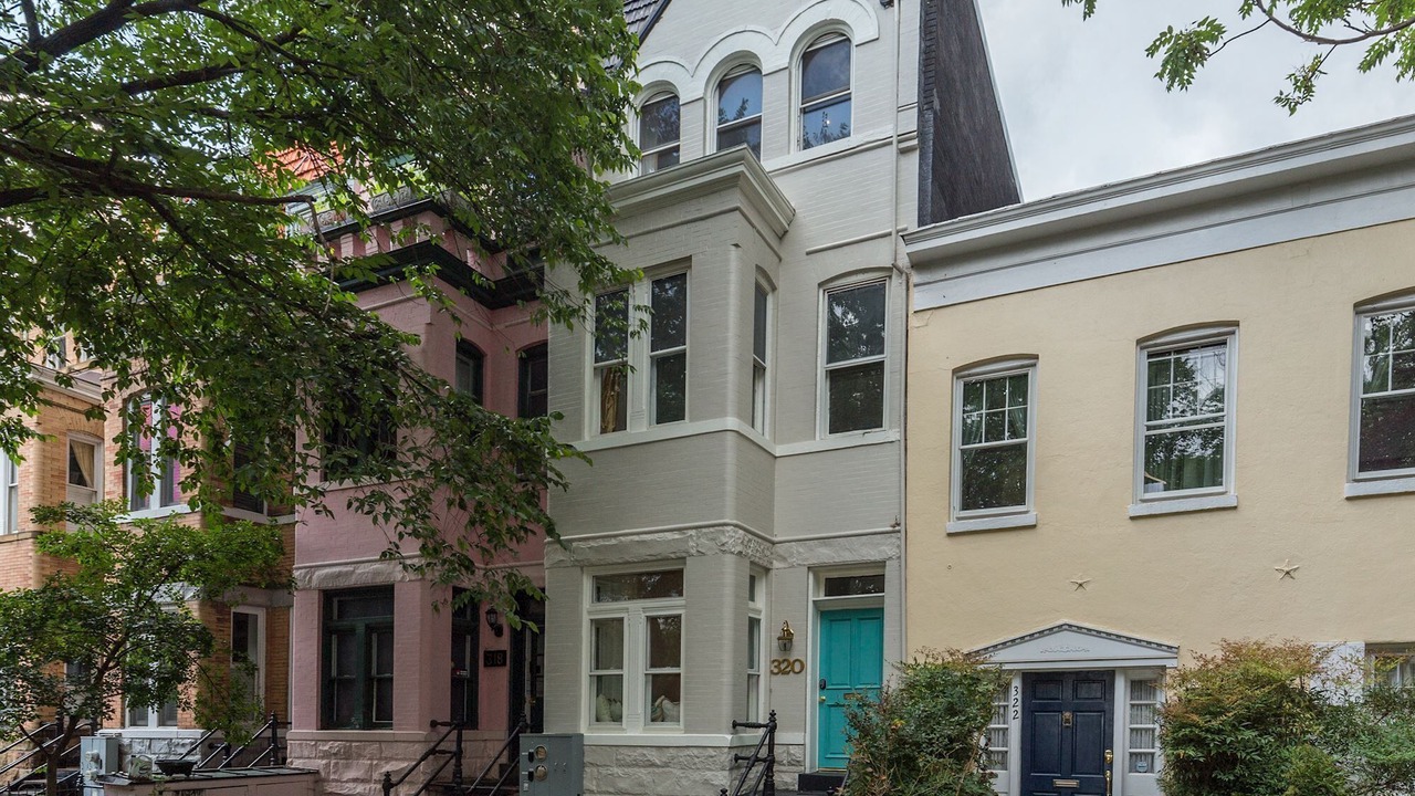 Photo of Outdoor in Capitol Hill
