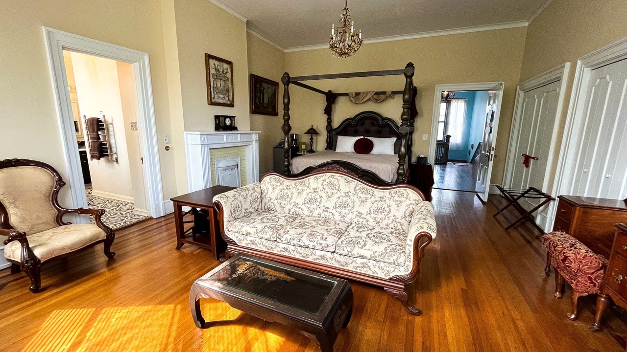 Photo of Livingroom in Sumter