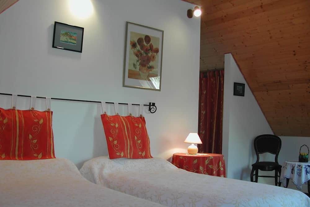 Photo of Bedroom in Brasparts