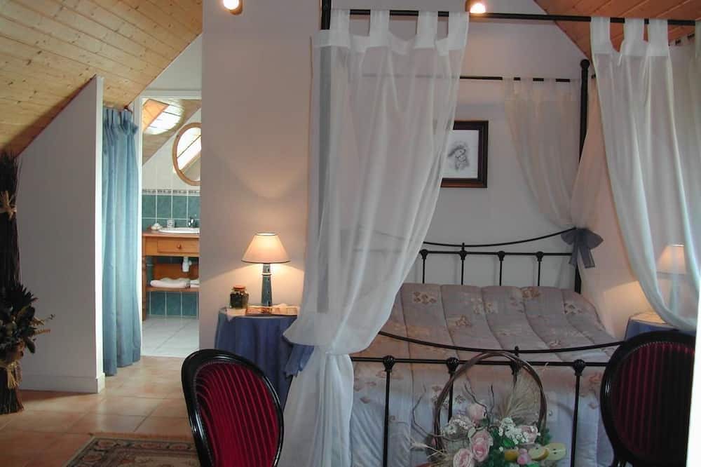 Photo of Bedroom in Brasparts
