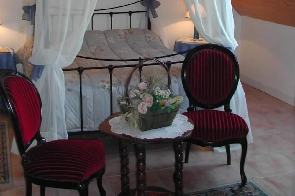 Photo of Bedroom in Brasparts