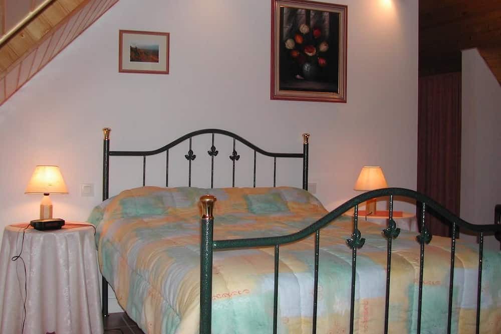Photo of Bedroom in Brasparts