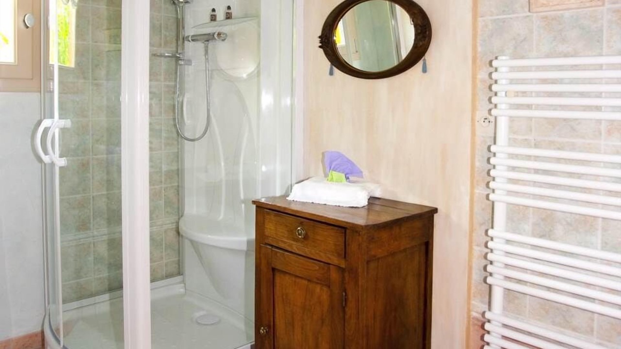 Photo of Bathroom in Pont-Melvez