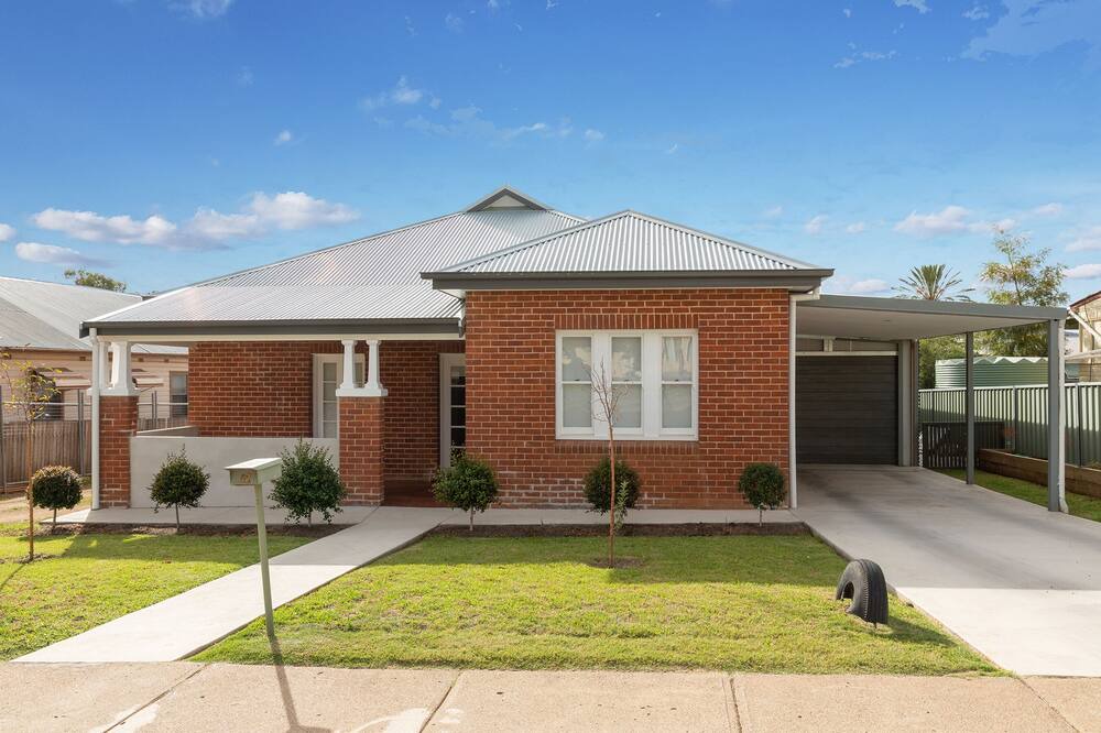 Photo of Outdoor in West Tamworth
