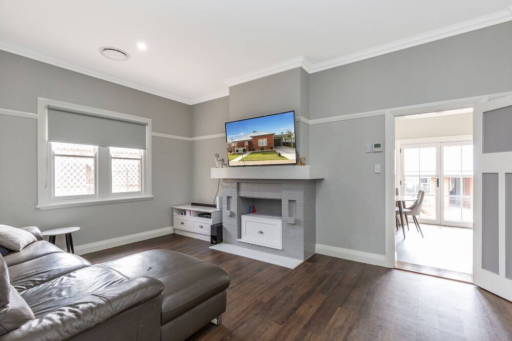 Photo of Livingroom in West Tamworth