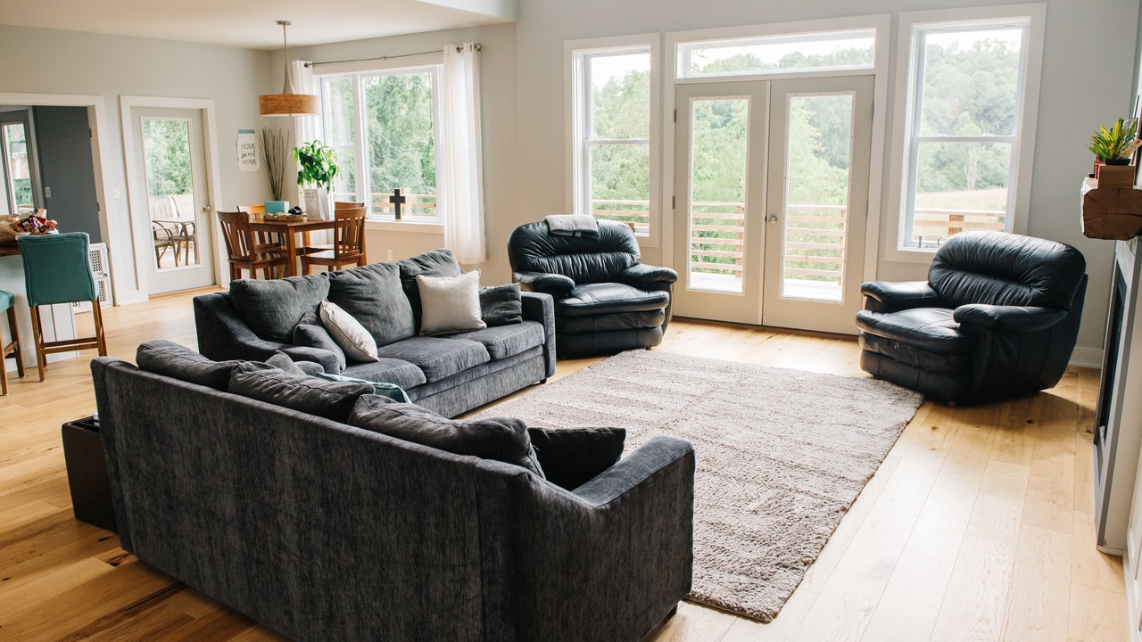 Photo of Livingroom in Forest